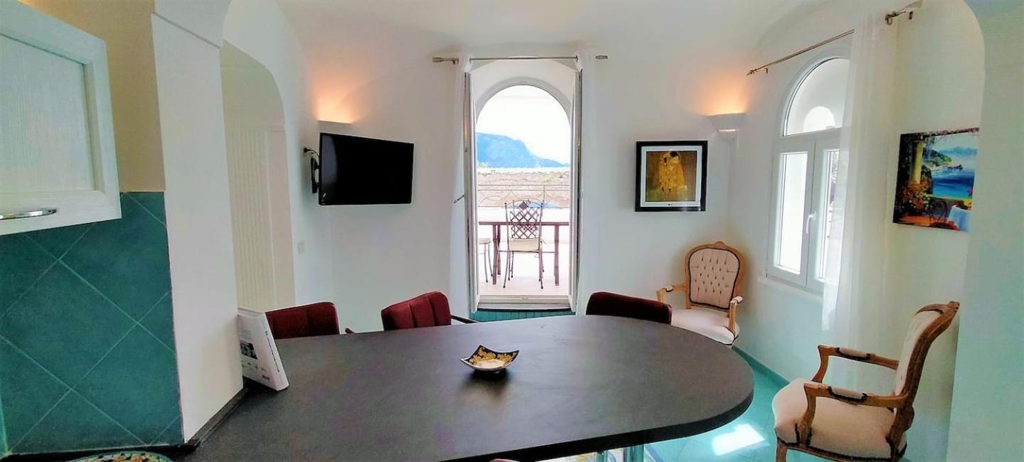 Ravello Vingius Suite エクステリア 写真